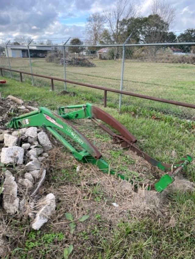 Used Equipment Sales FRONT LOADER ARMS  FOR SALE in Eunice LA